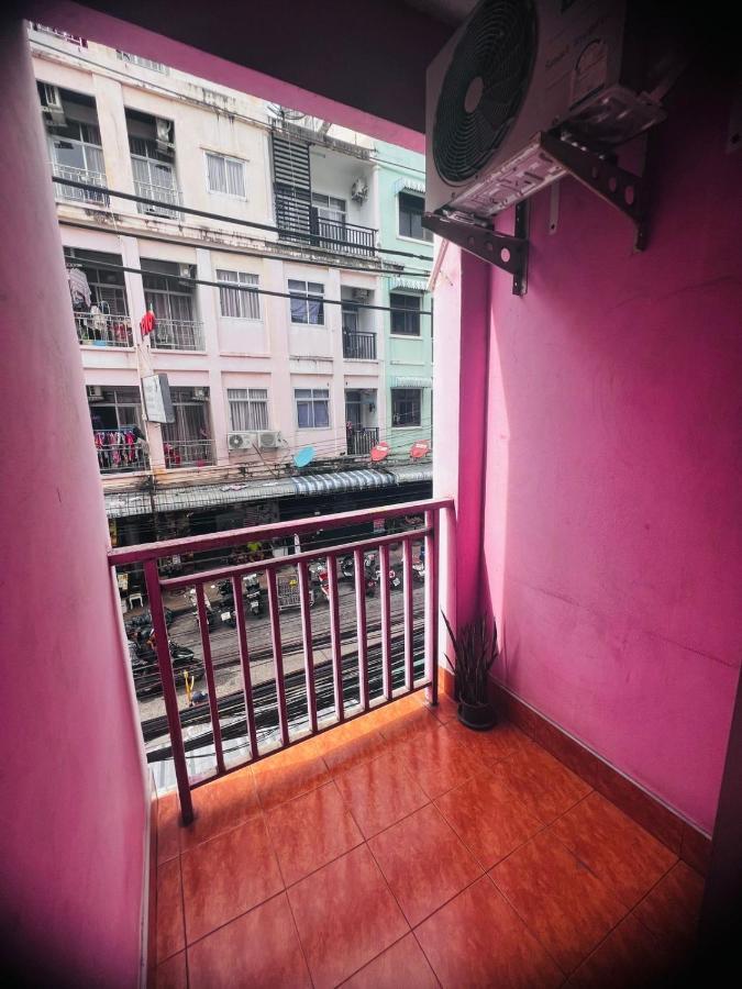 Lucky Banzaan Hotel Patong Eksteriør billede